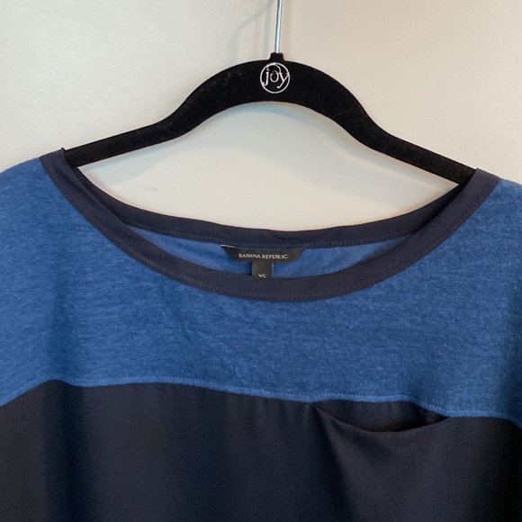 Banana Republic Mixed Media Top - Picture 3 of 7